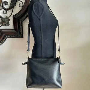 Steve Madden NEW Without Tags Jet Black Pebble Leather Crossbody Bag Purse